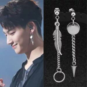 bangtan boys v standard earrings